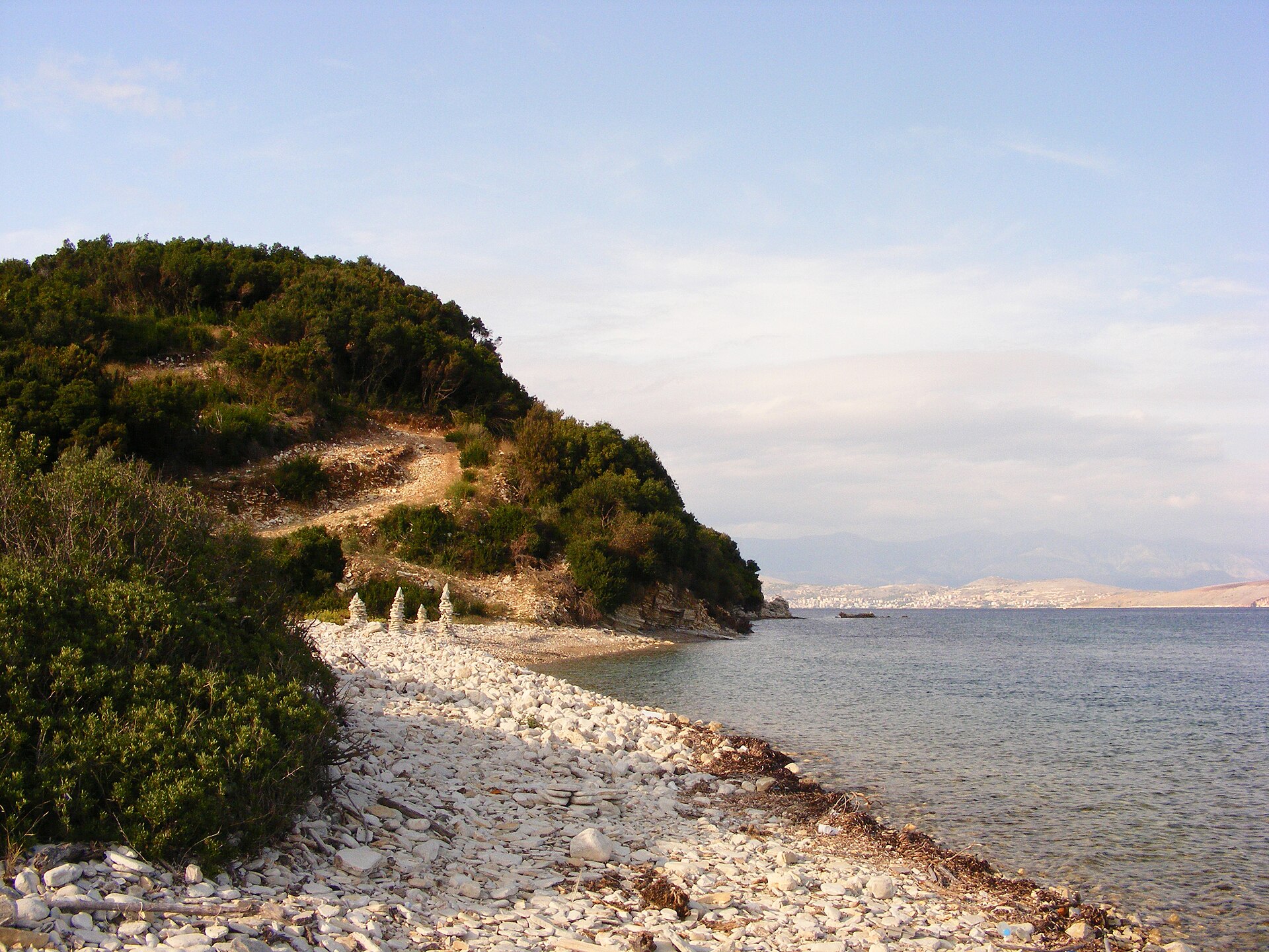 Akoli Beach v rezervácii Erimitis